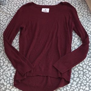 Maroon sweater